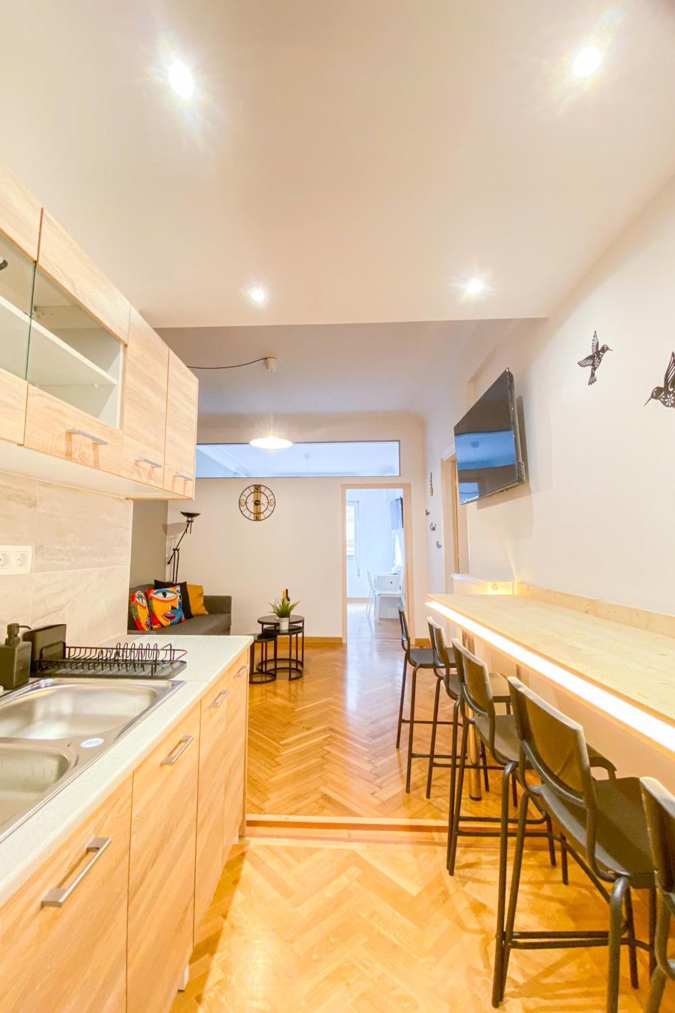 Syntagma Square, 100Sqm Luxurious Family Apt Афины Экстерьер фото